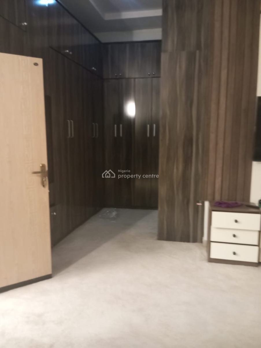 Unfurnished 4 Bedroom  with Bq, Chevron Drive, Lekki Expressway, Lekki, Lagos, Semi-detached Duplex for Rent