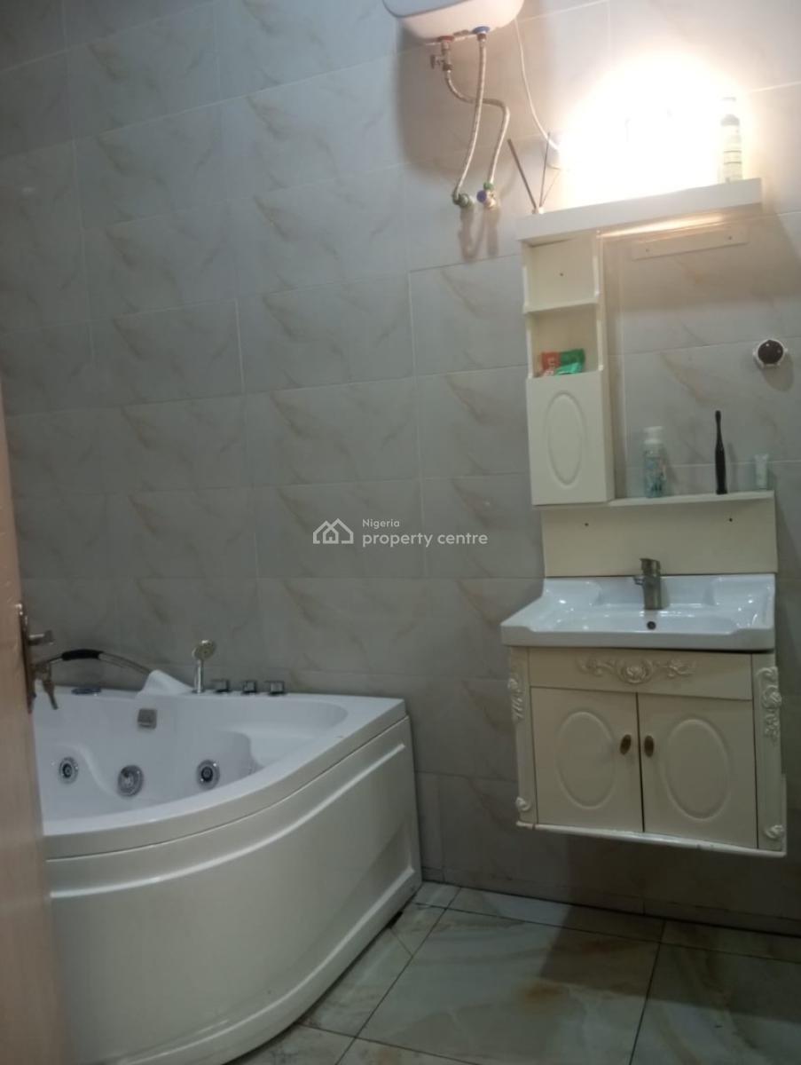 Unfurnished 4 Bedroom  with Bq, Chevron Drive, Lekki Expressway, Lekki, Lagos, Semi-detached Duplex for Rent