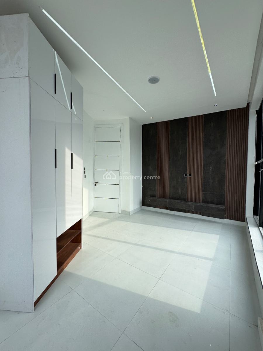 6 Bedroom Detached House with Swimming Pool, Chevron, Lekki, Lagos, Detached Duplex for Sale