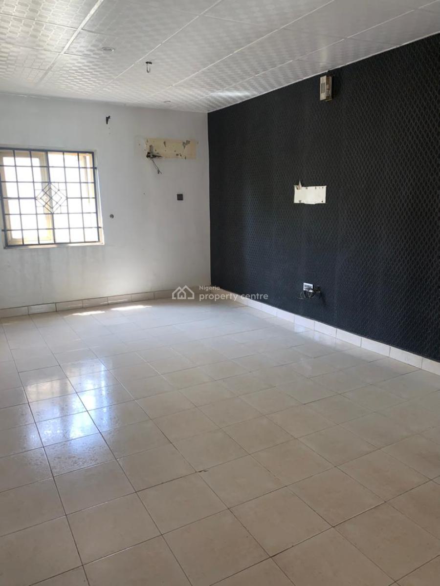 a 5 Bedroom Fully Detached Duplex, Chevron Drive, , Carlton Gate Estate Megamound, Lekki, Lagos, Detached Duplex for Sale