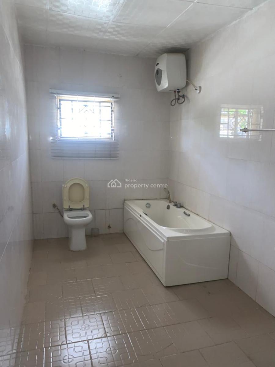 a 5 Bedroom Fully Detached Duplex, Chevron Drive, , Carlton Gate Estate Megamound, Lekki, Lagos, Detached Duplex for Sale