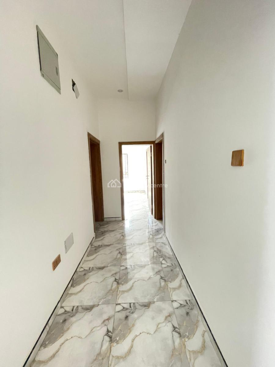 Exquisitely Built 3 Bedroom Apartment, Surulere, Lagos, Flat / Apartment for Sale