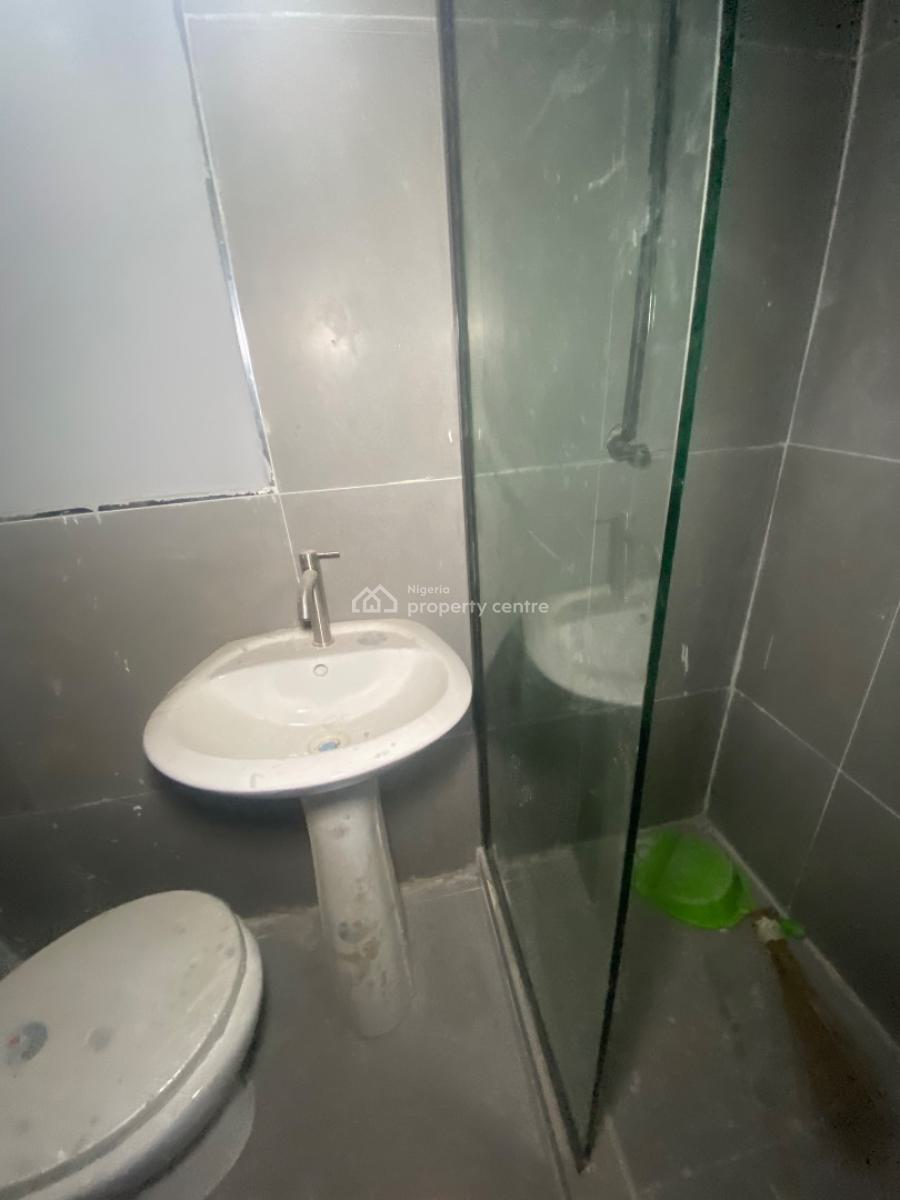 Luxury 4 Bedroom Apartment with Bq and Study, Lekki Phase 1, Lekki, Lagos, Flat / Apartment for Sale