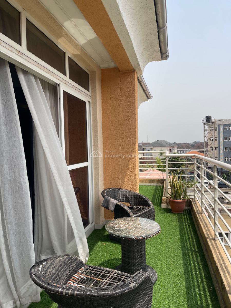 3 Bedroom Maisonette Penthouse, Cadogan Estate, Osapa, Lekki, Lagos, Flat / Apartment for Sale