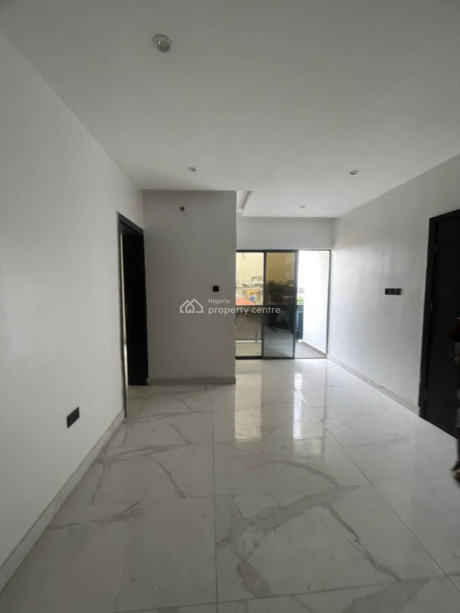 Tastefully Finished Serviced 3 Bedroom Flat with a Room Bq, Lekki Phase 1, Lekki, Lagos, Flat / Apartment for Rent