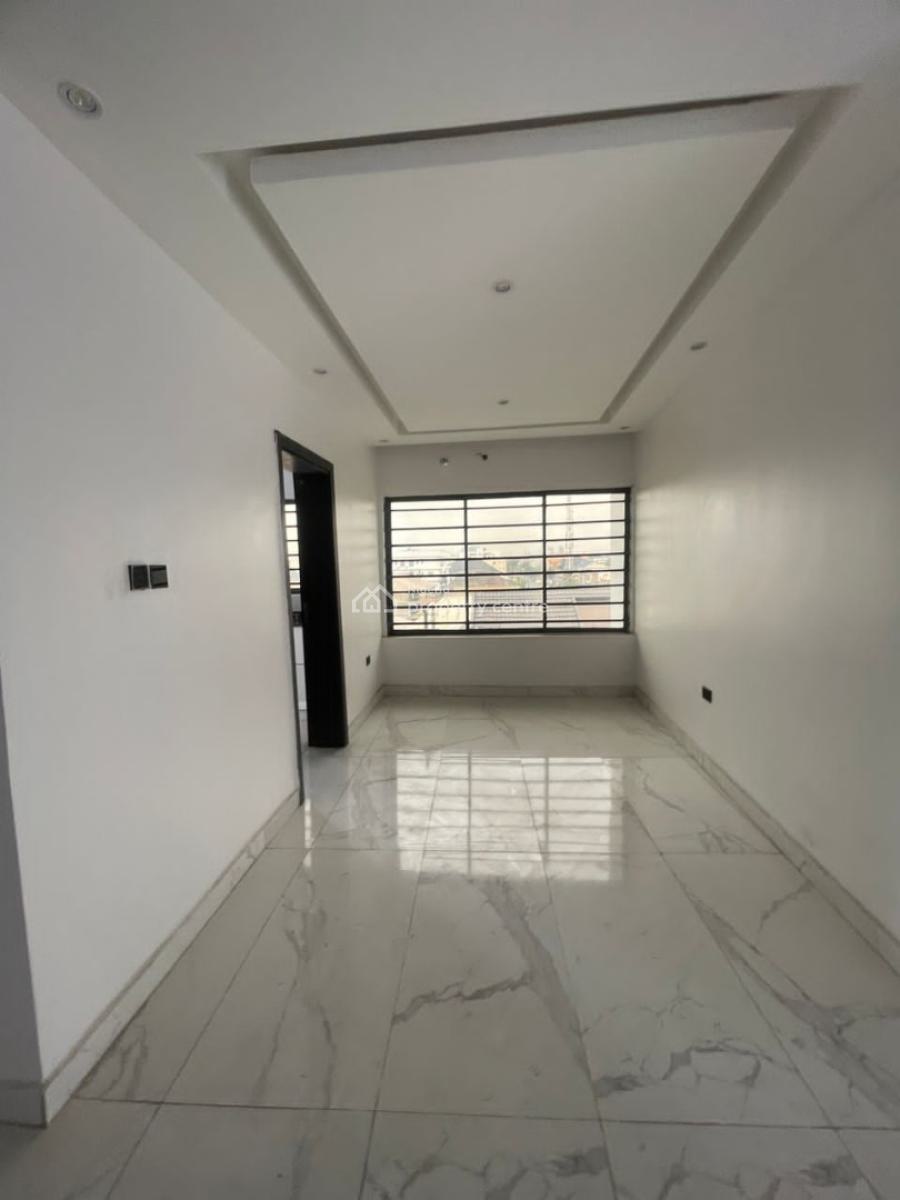 Tastefully Finished Serviced 3 Bedroom Flat with a Room Bq, Lekki Phase 1, Lekki, Lagos, Flat / Apartment for Rent