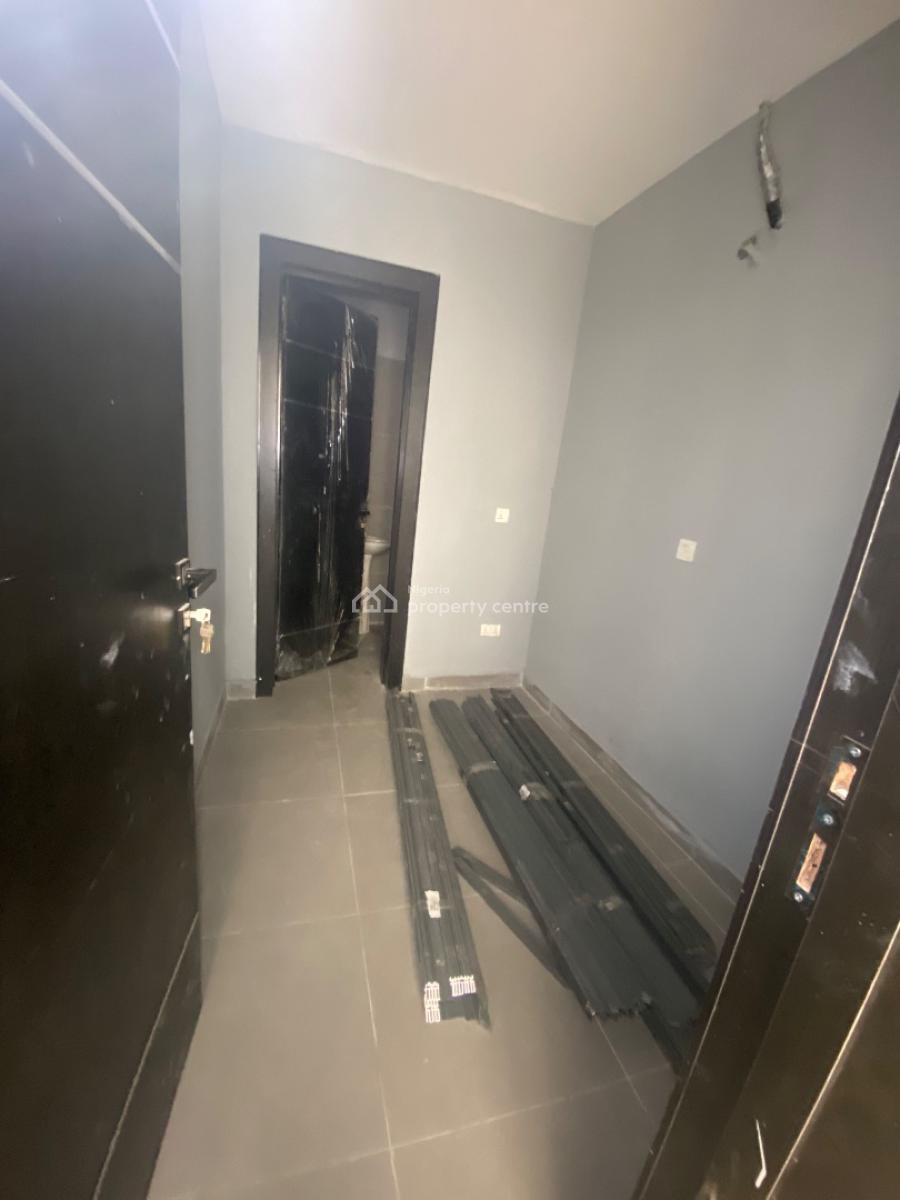 Newly Built Luxury Spacious 4 Bedroom Apartment with Study, Lekki Phase 1, Lekki, Lagos, Flat / Apartment for Rent