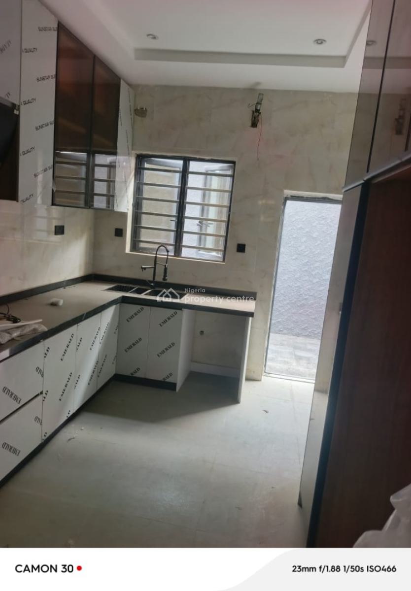 4 Bedroom Detached Duplex with Bq, All Room En Suite with Guest Toilet, Harmony Estate, Gra Phase 1, Magodo, Lagos, Detached Duplex for Sale