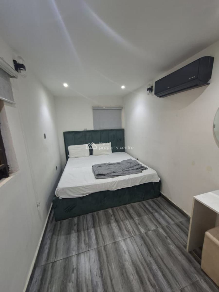 Fully Service Furnished and Unfurnished 1 Bedroom Apartment with & Open Fitted, Lekki Right Hand Side, Lekki Phase 1, Lekki, Lagos, Mini Flat (room and Parlour) for Rent