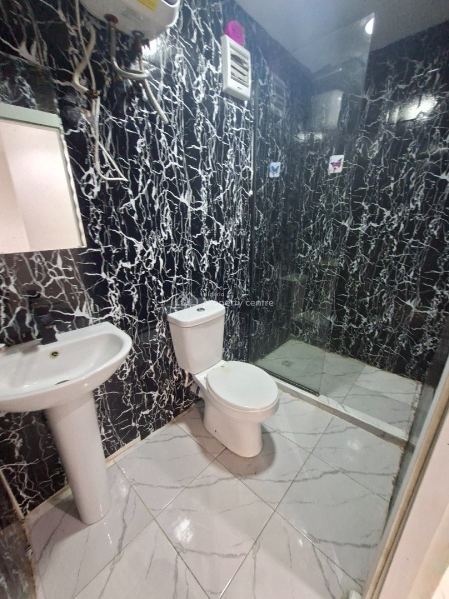 Direct Fully Service & Furnished One Bedroom Flat, Lekki Phase 1 Right Hand Side, Lekki Phase 1, Lekki, Lagos, Mini Flat (room and Parlour) for Rent