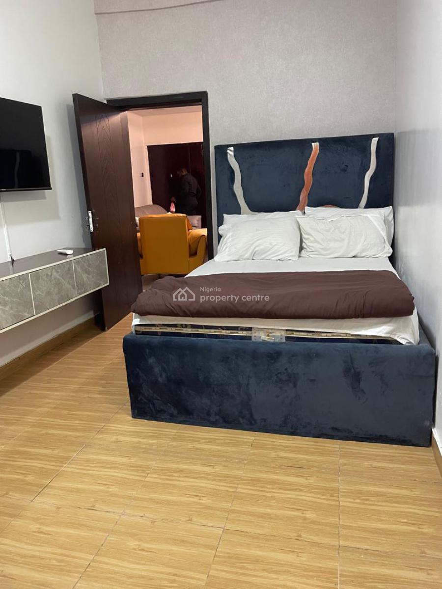 Well Furnished 3 Bedrooms Terrace Duplex, Chevron Drive, Lekki, Lagos, Terraced Duplex for Rent