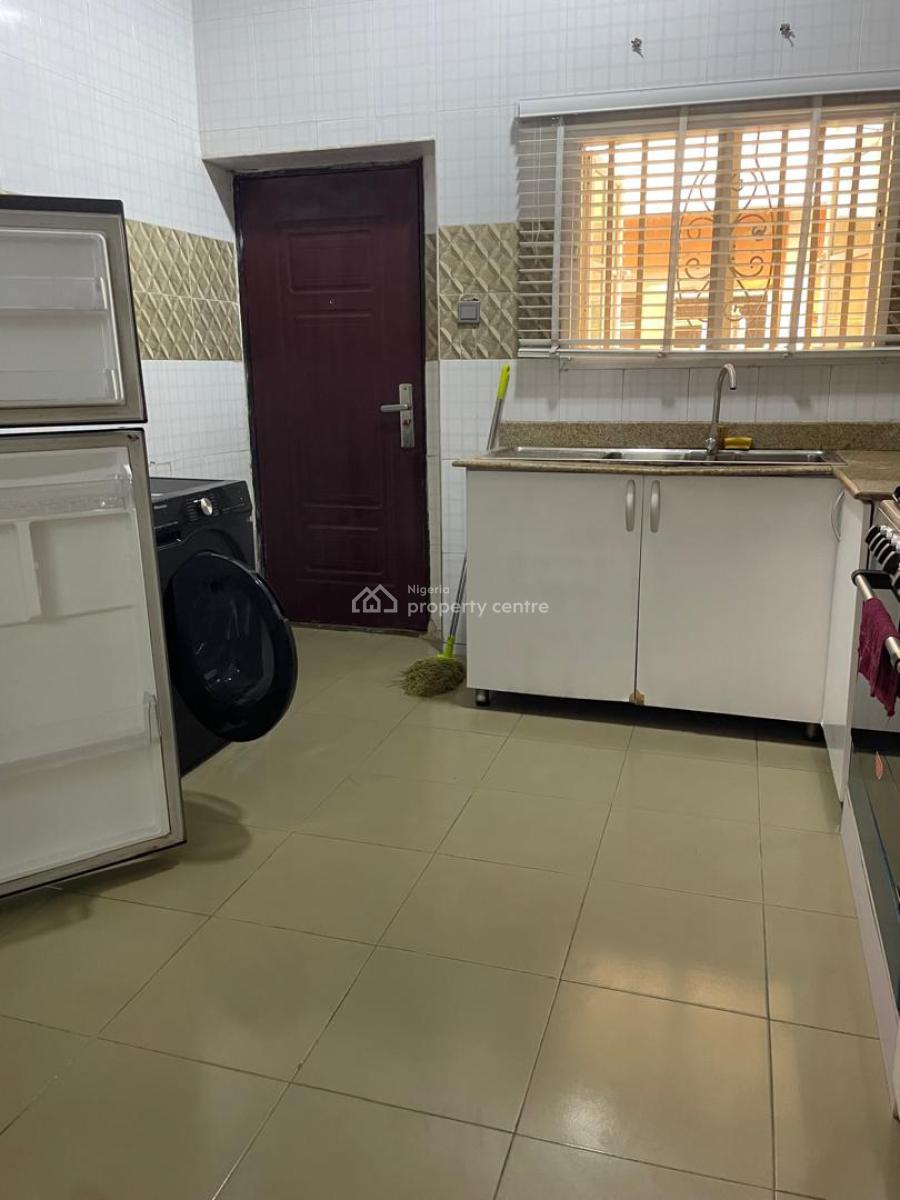 Well Furnished 3 Bedrooms Terrace Duplex, Chevron Drive, Lekki, Lagos, Terraced Duplex for Rent