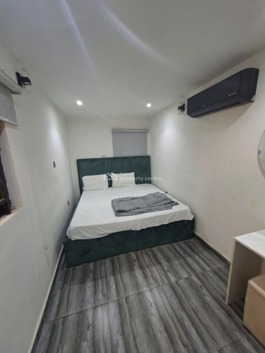 Furnished Or Unfurnished Room and Parlor, Right Hand Side, Lekki Phase 1, Lekki, Lagos, Mini Flat (room and Parlour) for Rent