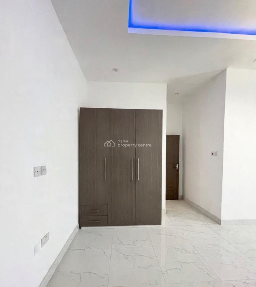 Lovely 2 Bedroom Apartment, Sangotedo, Ajah, Lagos, Block of Flats for Sale