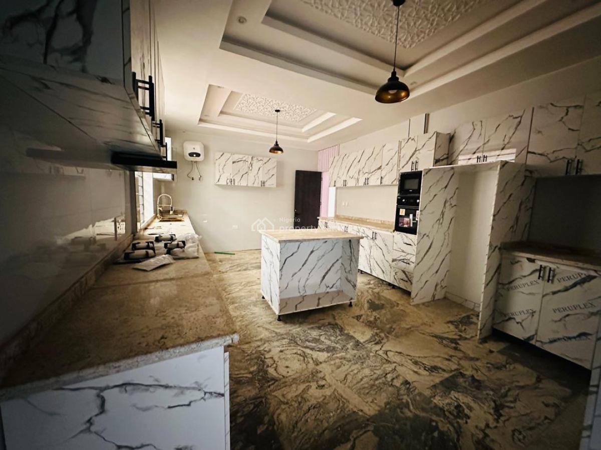 6-bedroom Fully Detached Duplex on 1,400sqm. (2 Units in a Compound), Asokoro District, Abuja, Detached Duplex for Sale