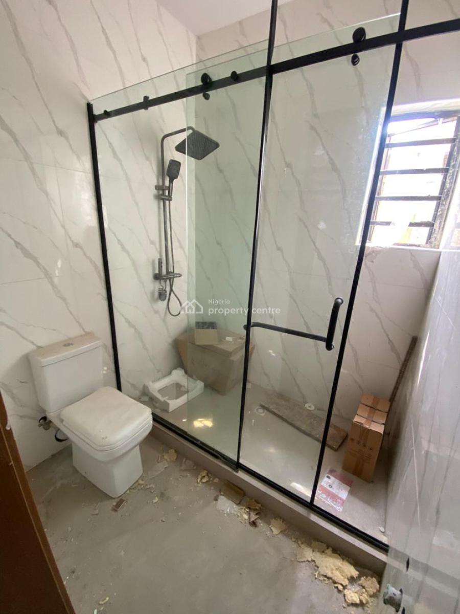 Block of 6 Units of 2 Bedroom Flats, Lekki Phase 1, Lekki, Lagos, House for Rent