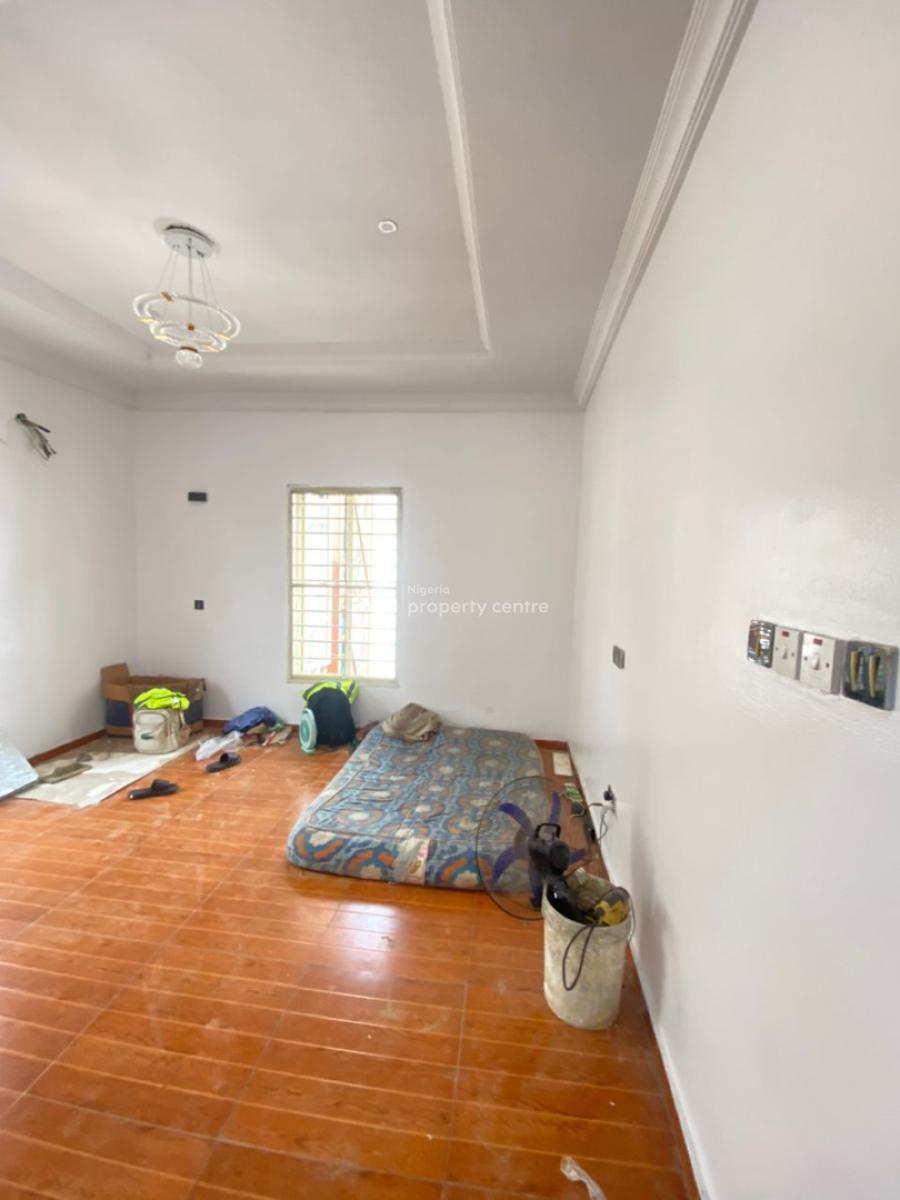 One Bedroom Apartment  in an Estate, Chevron, Lekki, Lagos, Flat / Apartment for Rent