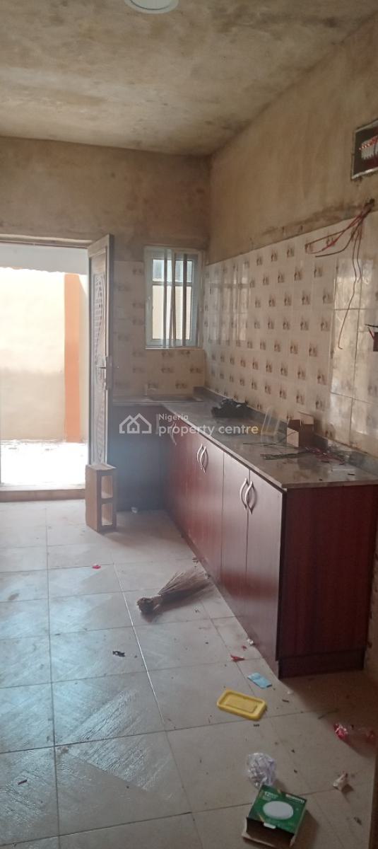 Newly Built Mini Flat, Goodness and Mercy Estate, Igbo Olomu Road,ikorodu, Isawo, Ikorodu, Lagos, Mini Flat (room and Parlour) for Rent