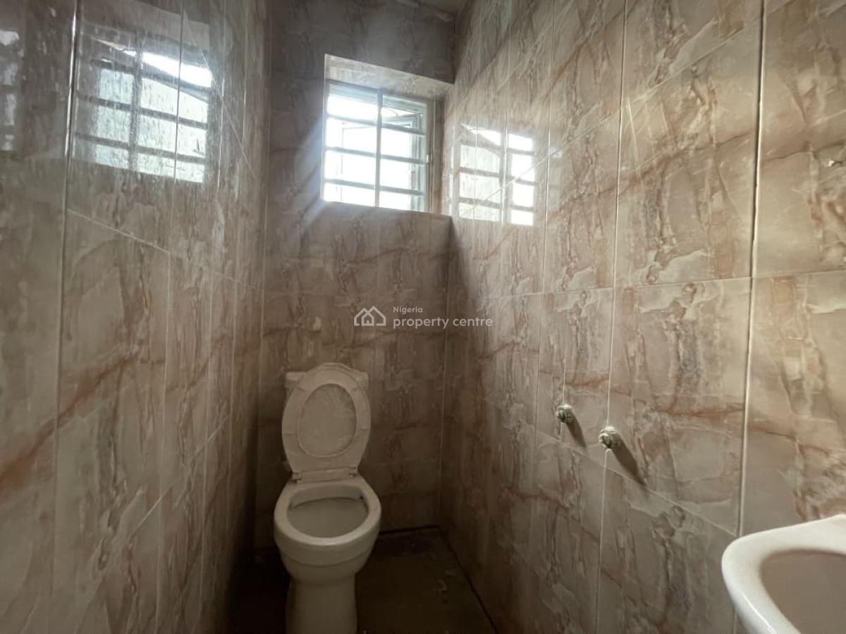 2 Bedroom Apartment, Addo Road, Ajah, Lagos, Flat / Apartment for Rent