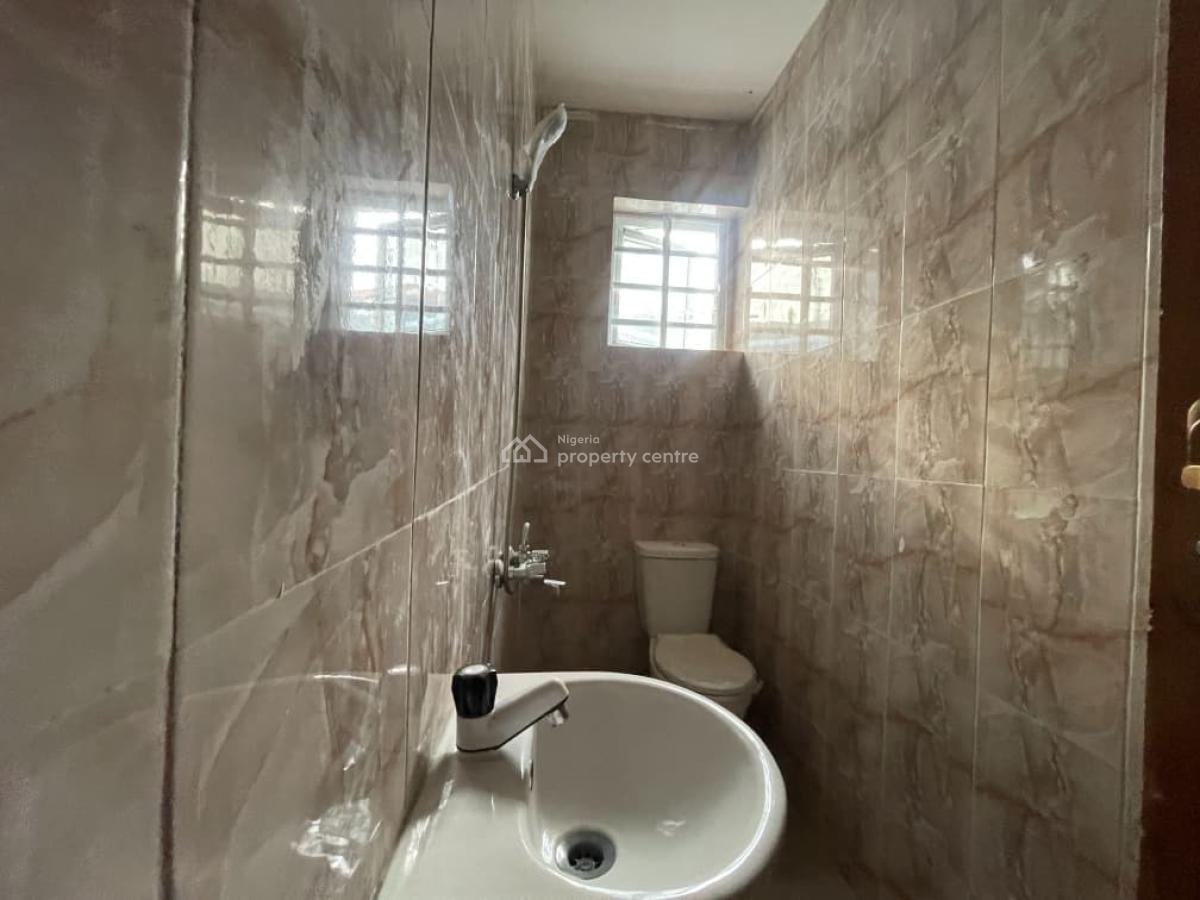 2 Bedroom Apartment, Addo Road, Ajah, Lagos, Flat / Apartment for Rent