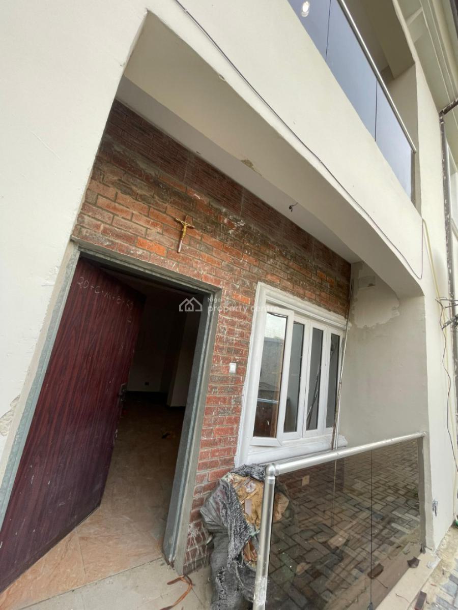 Renovated 3bedroom Apartment in Sangotedo, United Estate, Sangotedo, Ajah, Lagos, Flat / Apartment for Rent