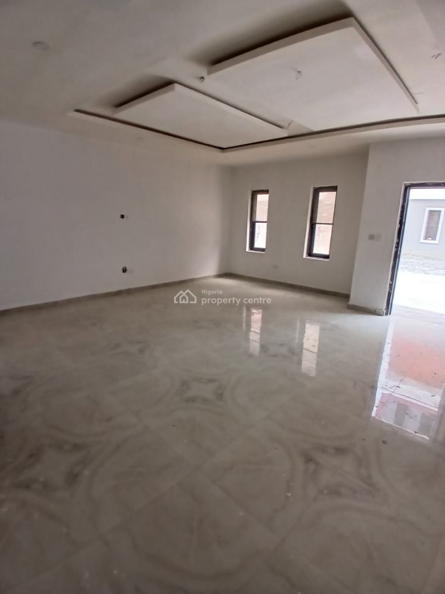 Newly Built and Serviced 4 Bedroom En-suite Townhouse with an Enclosed, Ikate Elegushi, Lekki, Lagos, Terraced Duplex for Sale