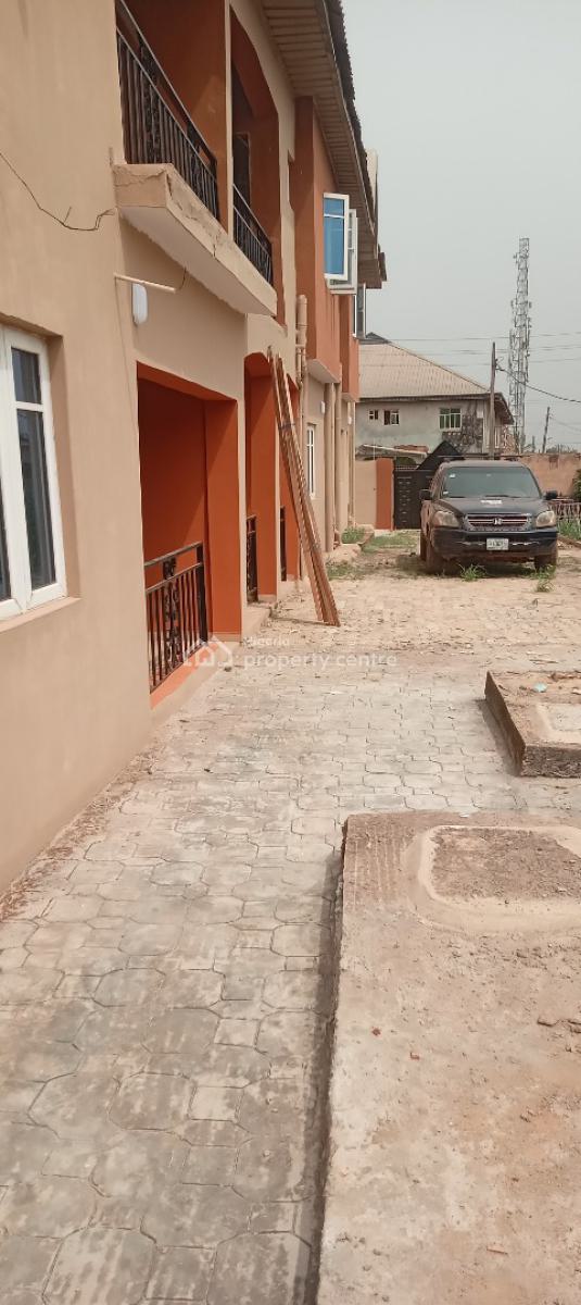 Newly Built 2 Bedroom Apartment, Goodness and Mercy Estate, Igbo Olomu Road, Ikorodu, Isawo, Ikorodu, Lagos, Flat / Apartment for Rent