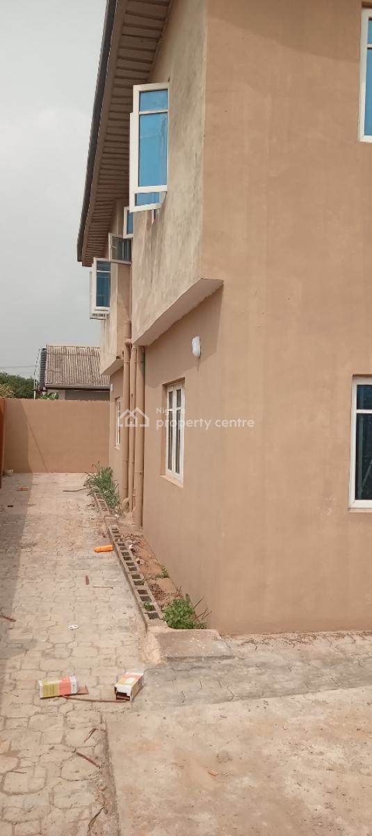 Newly Built 2 Bedroom Apartment, Goodness and Mercy Estate, Igbo Olomu Road, Ikorodu, Isawo, Ikorodu, Lagos, Flat / Apartment for Rent