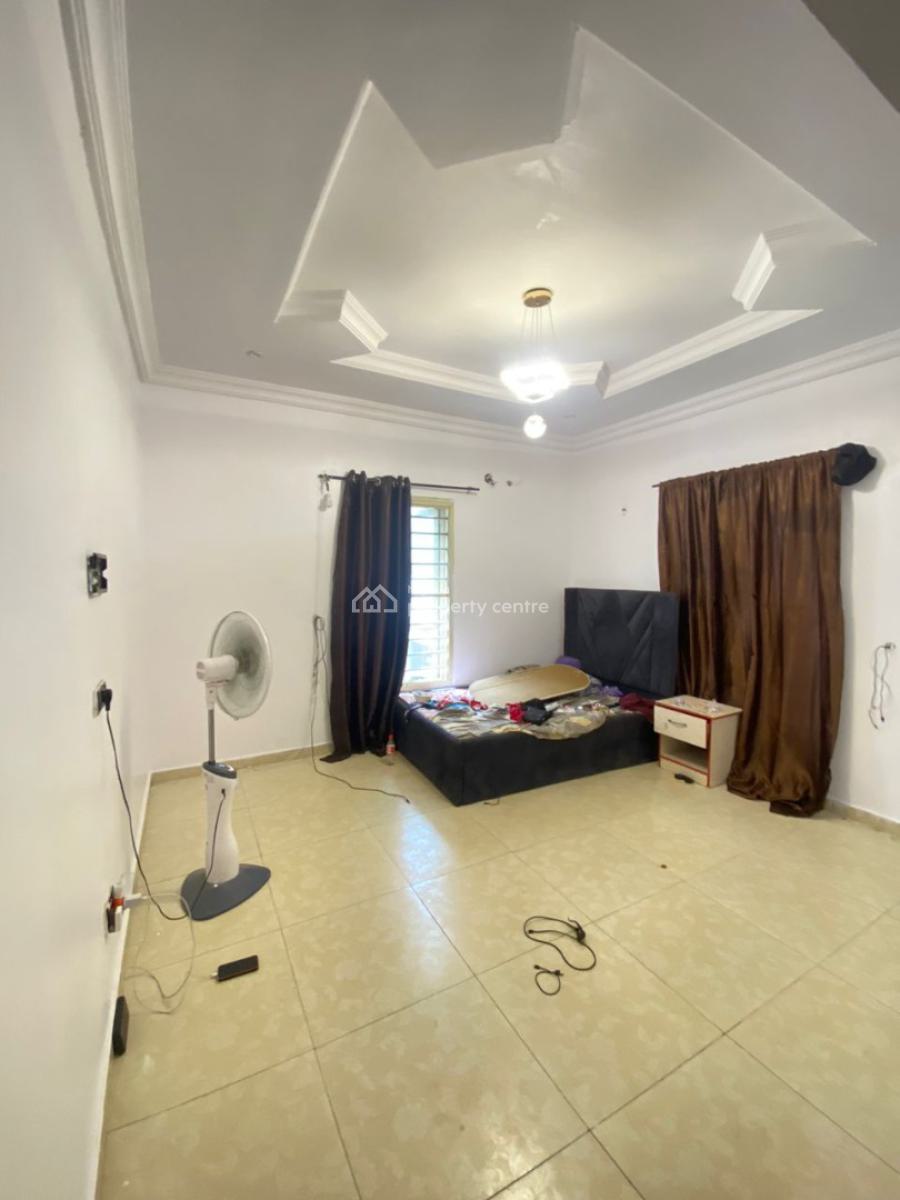 Single Room Shared Apartment in an Estate, Chevron, Lekki, Lagos, Self Contain (single Rooms) for Rent