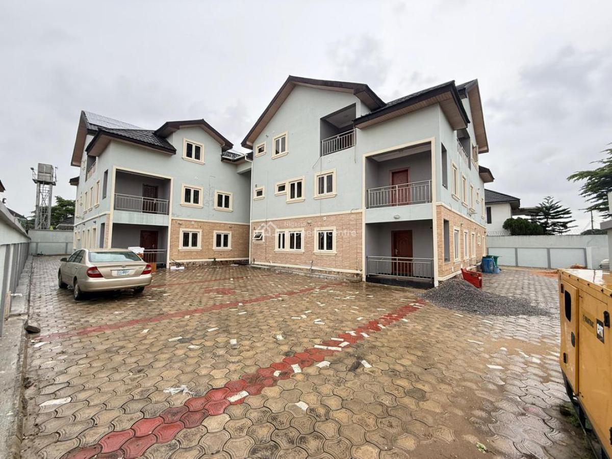 3 Bedroom Apartment with Boys Quarters and 8kva Solar, Lekki Phase 1, Lekki, Lagos, Flat / Apartment for Rent