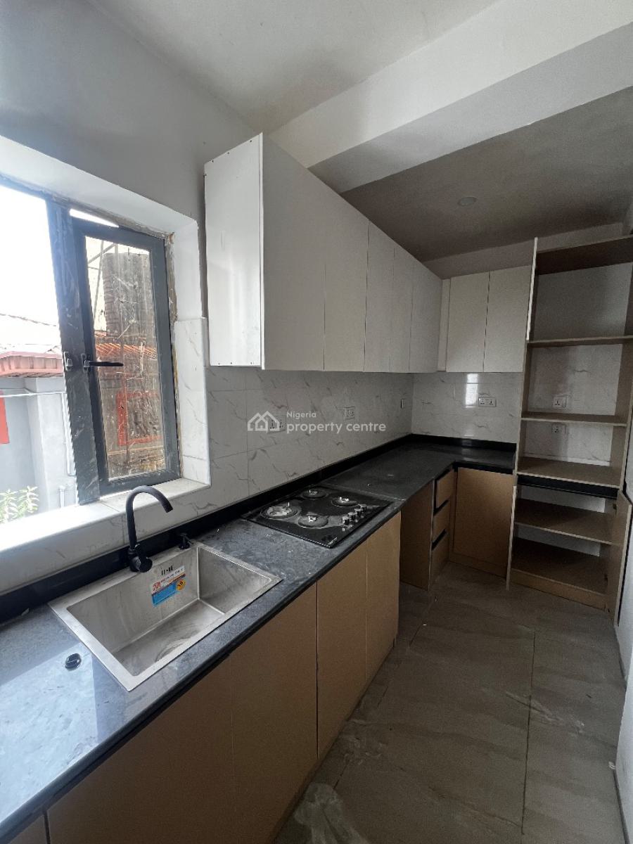 2 Bedroom Apartment, Igbo Efon, Lekki, Lagos, Flat / Apartment for Sale