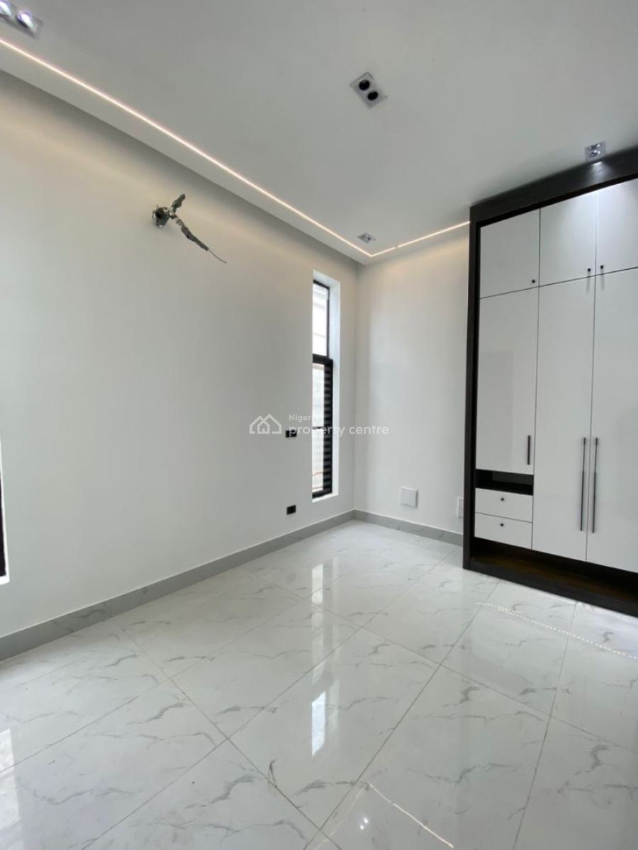 a Stunning 5 Bedroom Fully Detached with Bq, Ikota, Lekki, Lagos, Detached Duplex for Sale