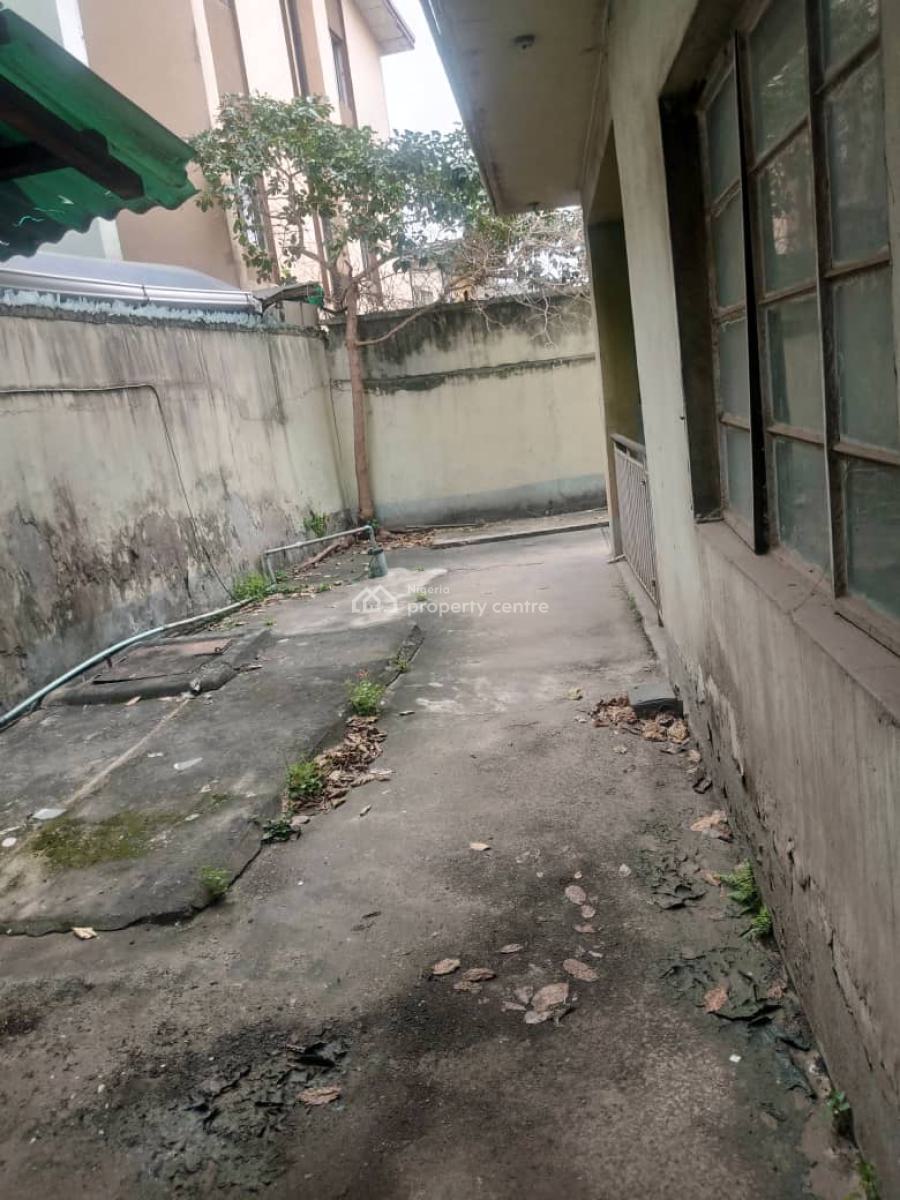 Strategically Located Two- Wing Duplex on Lease Offer, Off Toyin Street Roundabout, Ikeja, Lagos, House for Rent