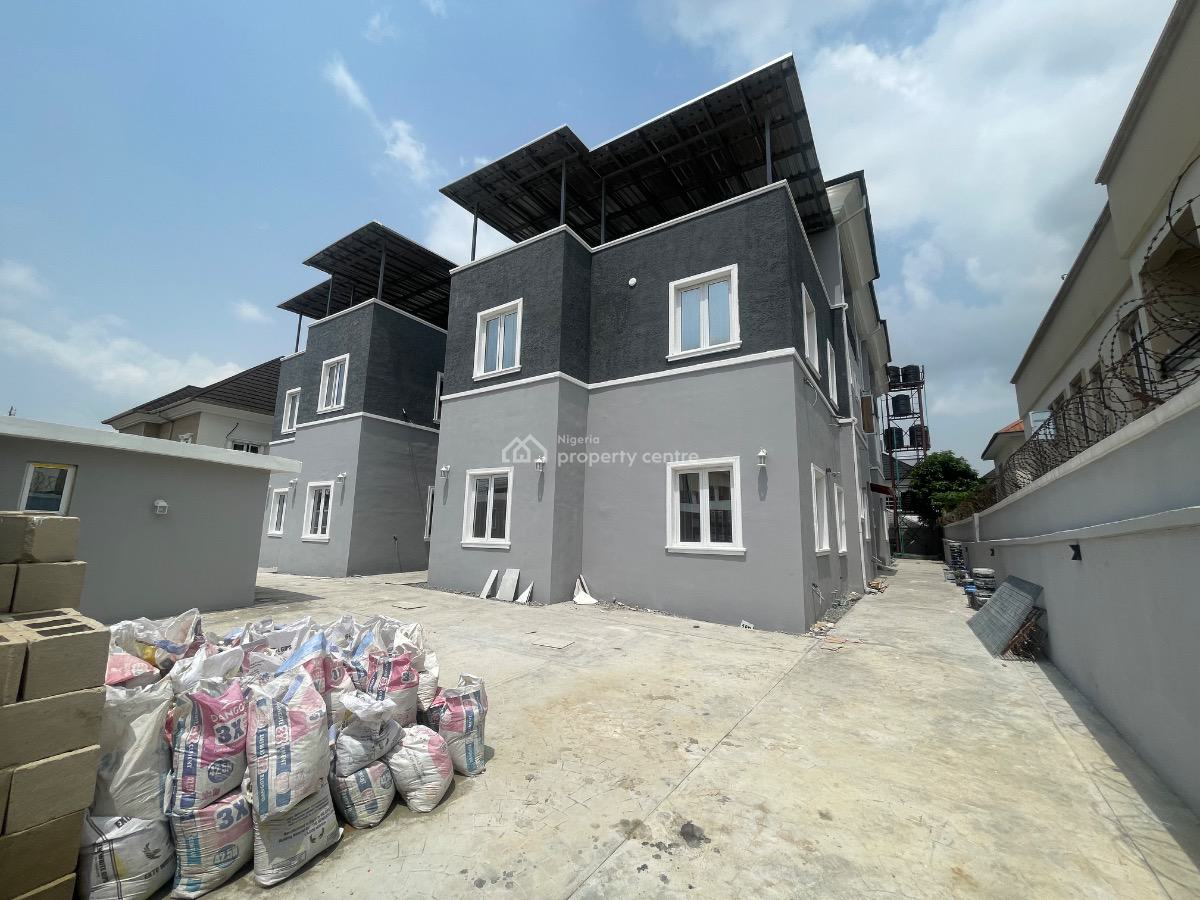 10 Units of Luxury 3-bedroom Apartments with Penthouses, Off Bisola Durosimi Eti, Lekki Phase 1, Lekki, Lagos, Block of Flats for Sale