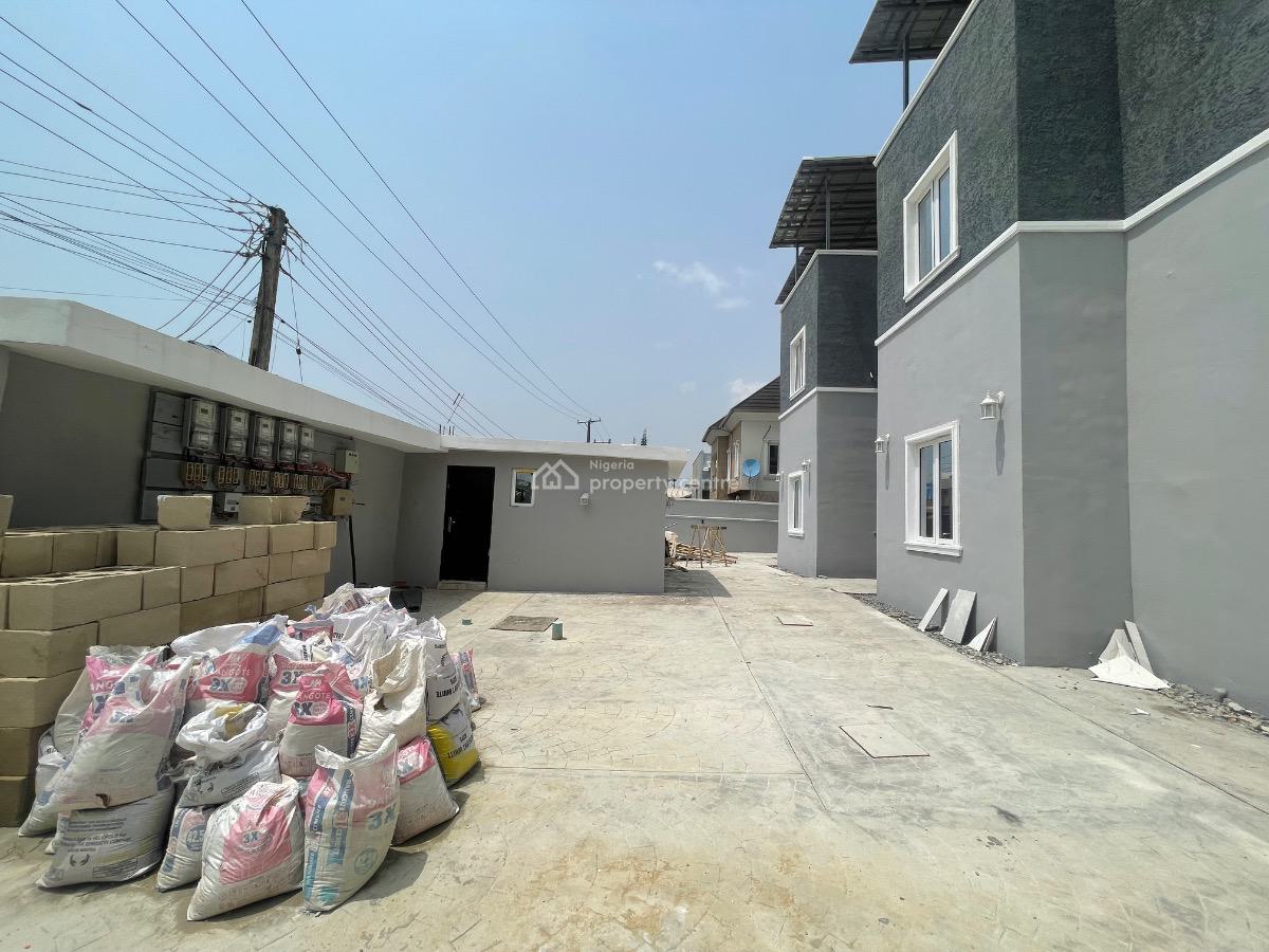 10 Units of Luxury 3-bedroom Apartments with Penthouses, Off Bisola Durosimi Eti, Lekki Phase 1, Lekki, Lagos, Block of Flats for Sale