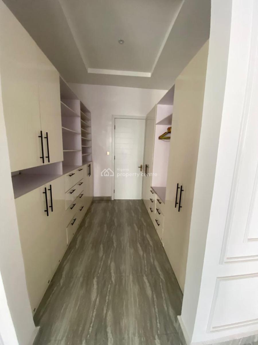 Luxury Spacious 4 Bedroom Detached Duplex,/slightly Negotiable, Ologolo , in an Estate , Slightly Negotiable, Lekki, Lagos, Detached Duplex for Rent