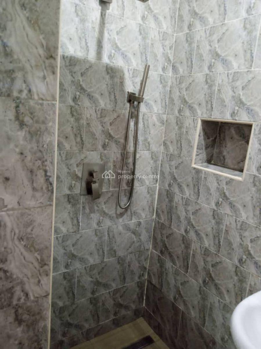 Specious Room and Palour, Along Chevron Drive, Lekki, Lagos, Mini Flat (room and Parlour) for Sale