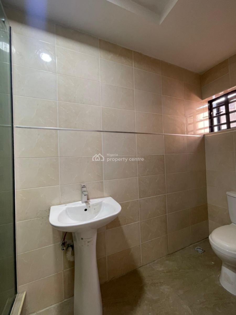 Clean Specious 2 Bedroom Apartment with Open Kitchen, Ologolo, Lekki, Lagos, Flat / Apartment for Rent