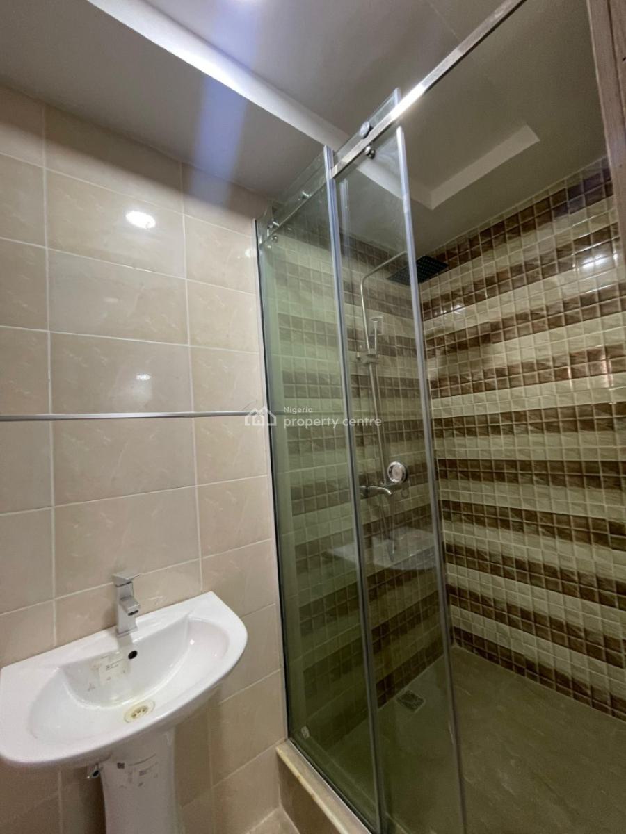 Clean Specious 2 Bedroom Apartment with Open Kitchen, Ologolo, Lekki, Lagos, Flat / Apartment for Rent