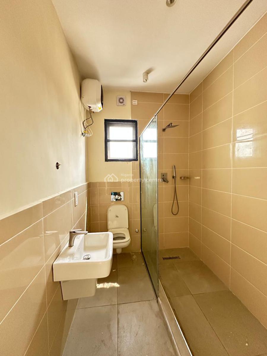 3 Bedroom Apartment with Gym, Swimming Pool, Elevator & Bq, Lekki Phase 1, Lekki, Lagos, Flat / Apartment for Sale