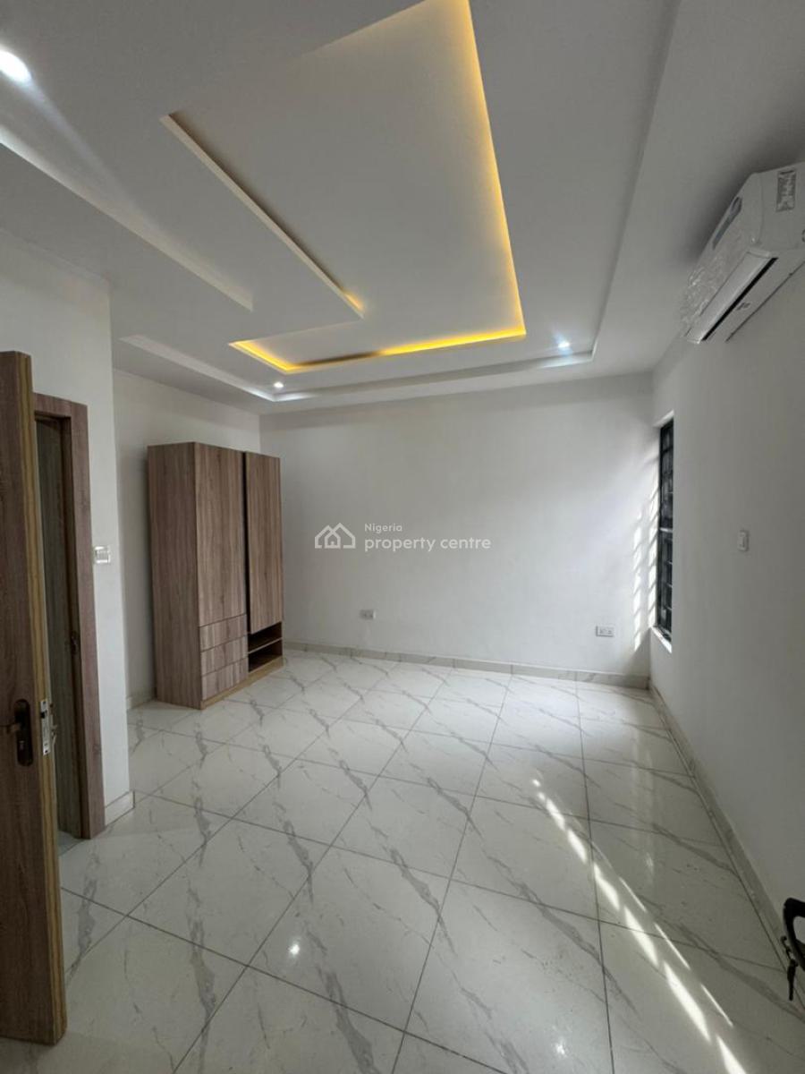 Exquisite 4 Bedroom Terrace Duplex with with  Pool, Ac and Bq, New Road . Chevron Axis, Lekki, Lagos, Terraced Duplex for Rent