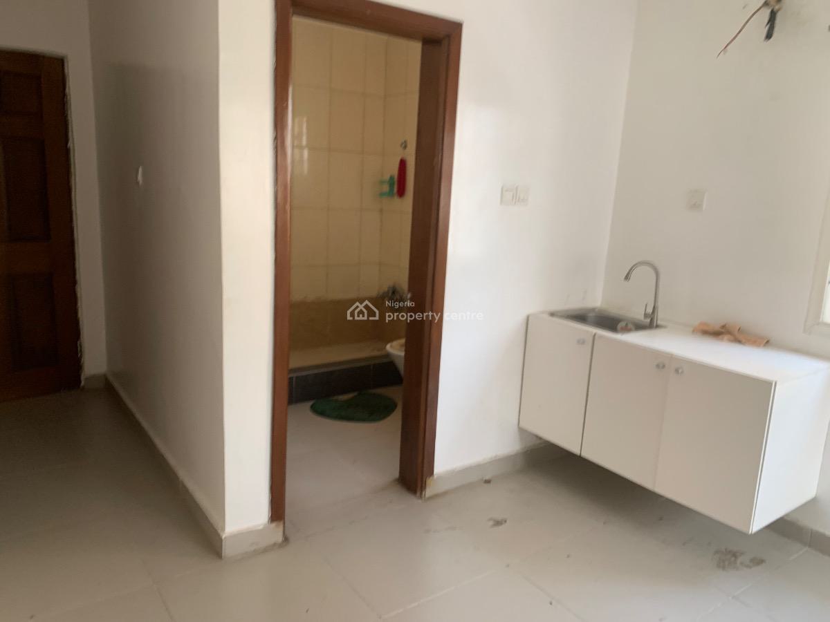 Self Contain (studio Apartment), Carlton Gate Estate Chevron Drive, Lekki, Lagos, Self Contain (single Rooms) for Rent