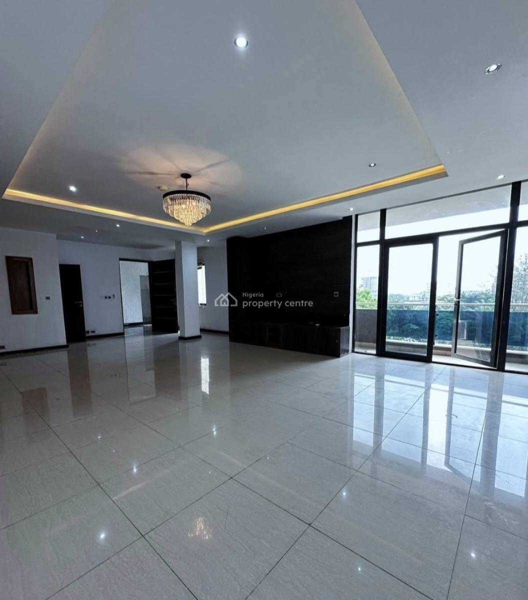 Serviced with 24/7 Power Supply 3 Bedroom En-suite Flat with Fully Fit, Ikoyi, Lagos, Flat / Apartment for Rent