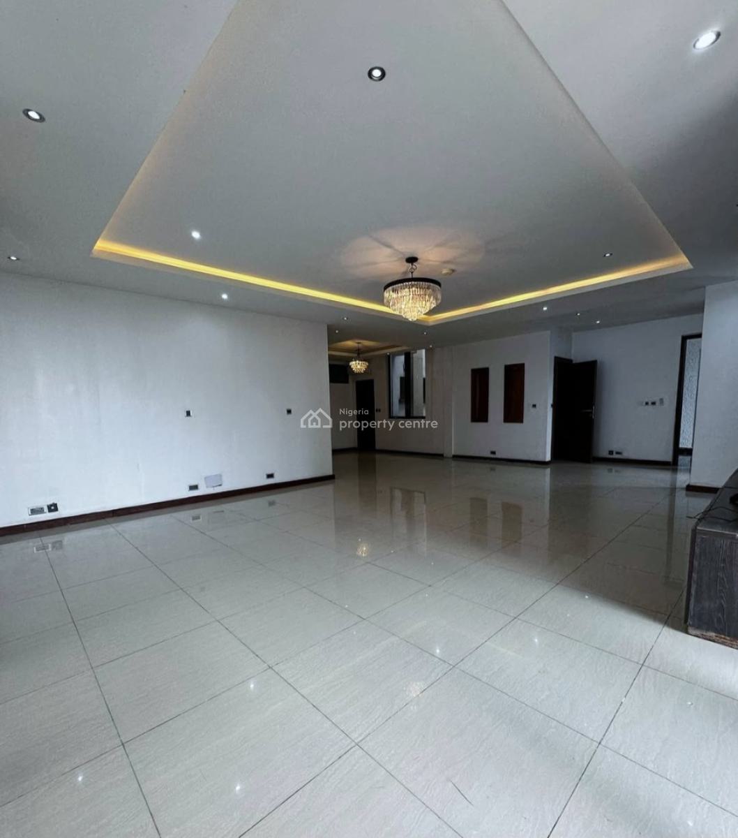 Serviced with 24/7 Power Supply 3 Bedroom En-suite Flat with Fully Fit, Ikoyi, Lagos, Flat / Apartment for Rent