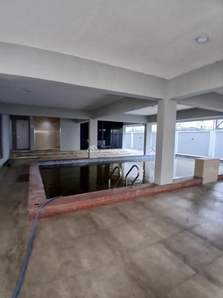 Well-finished and Serviced with 24/7 Power Supply 2 Bedroom En-suite F, Lekki Phase 1, Lekki, Lagos, Flat / Apartment for Sale