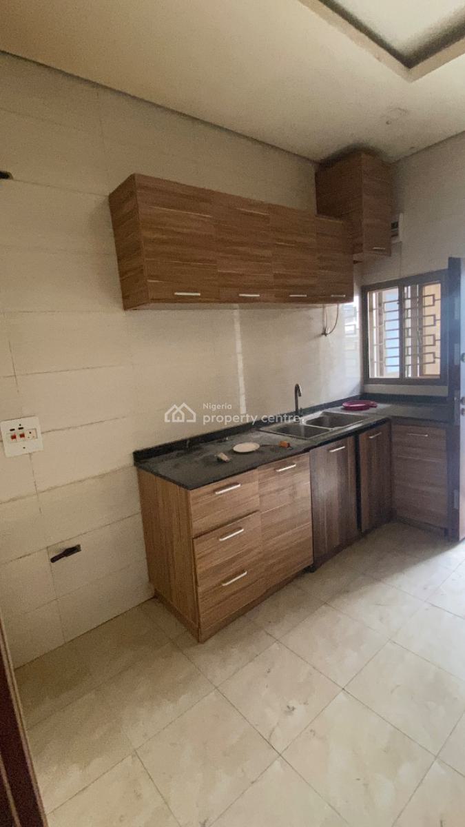 Luxury 4 Bedroom Terrace Duplex + Bq, Guzape District, Abuja, Terraced Duplex for Rent