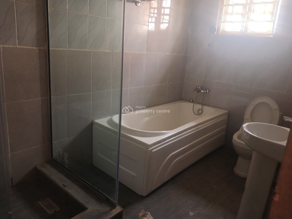 Newly Renovated 3 Bedrooom Bungalow with 2 Self Contain Bq, By Suncity Estate, Galadimawa, Abuja, Detached Bungalow for Rent