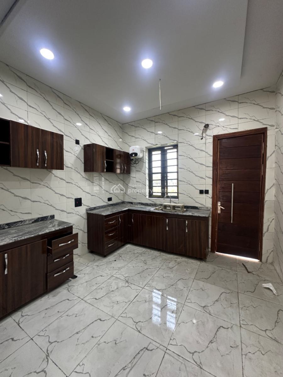 4bedroom Semidetached Duplex, 2nd Toll Gate, Lekki, Lagos, Semi-detached Duplex for Rent