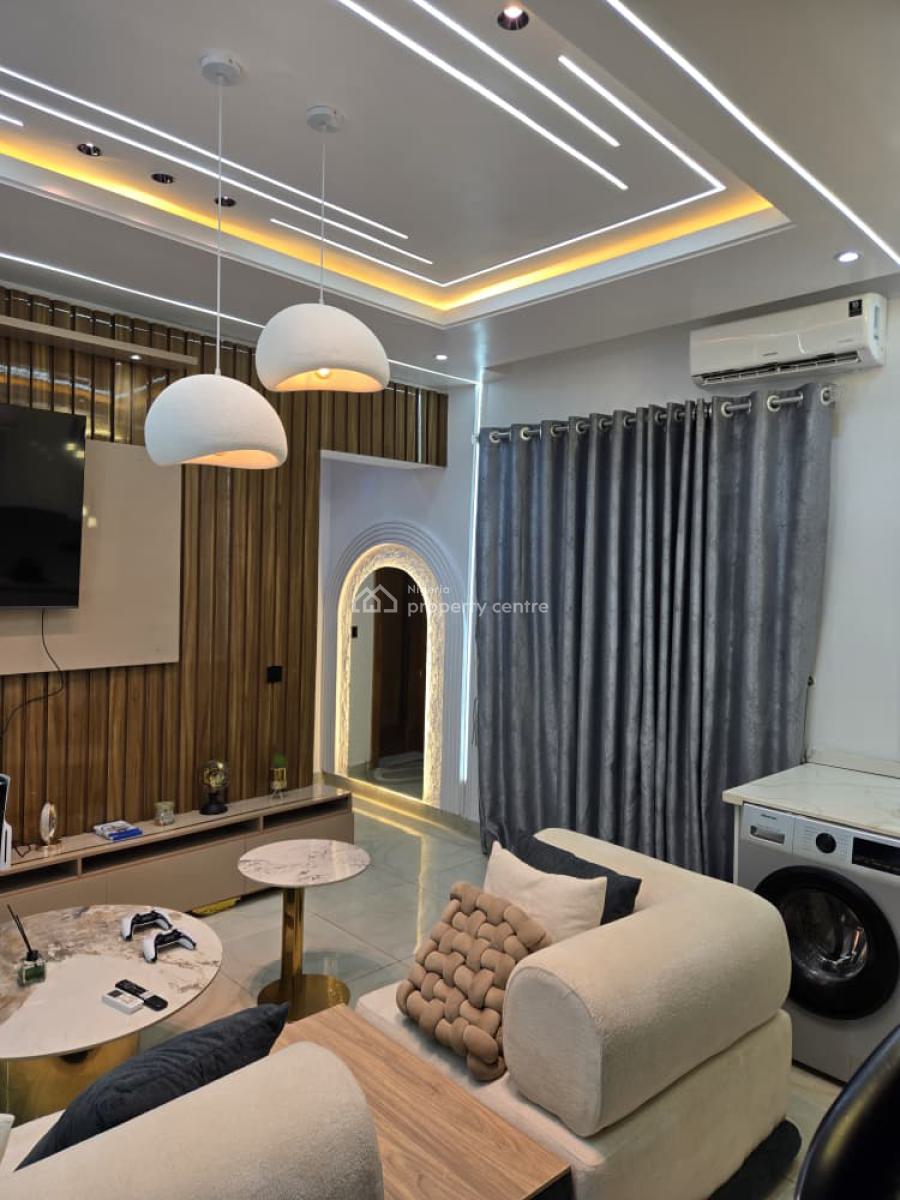 Luxury 1bedroom with Ps5 & Pool, Lekki Phase 1, Lekki, Lagos, Flat / Apartment Short Let