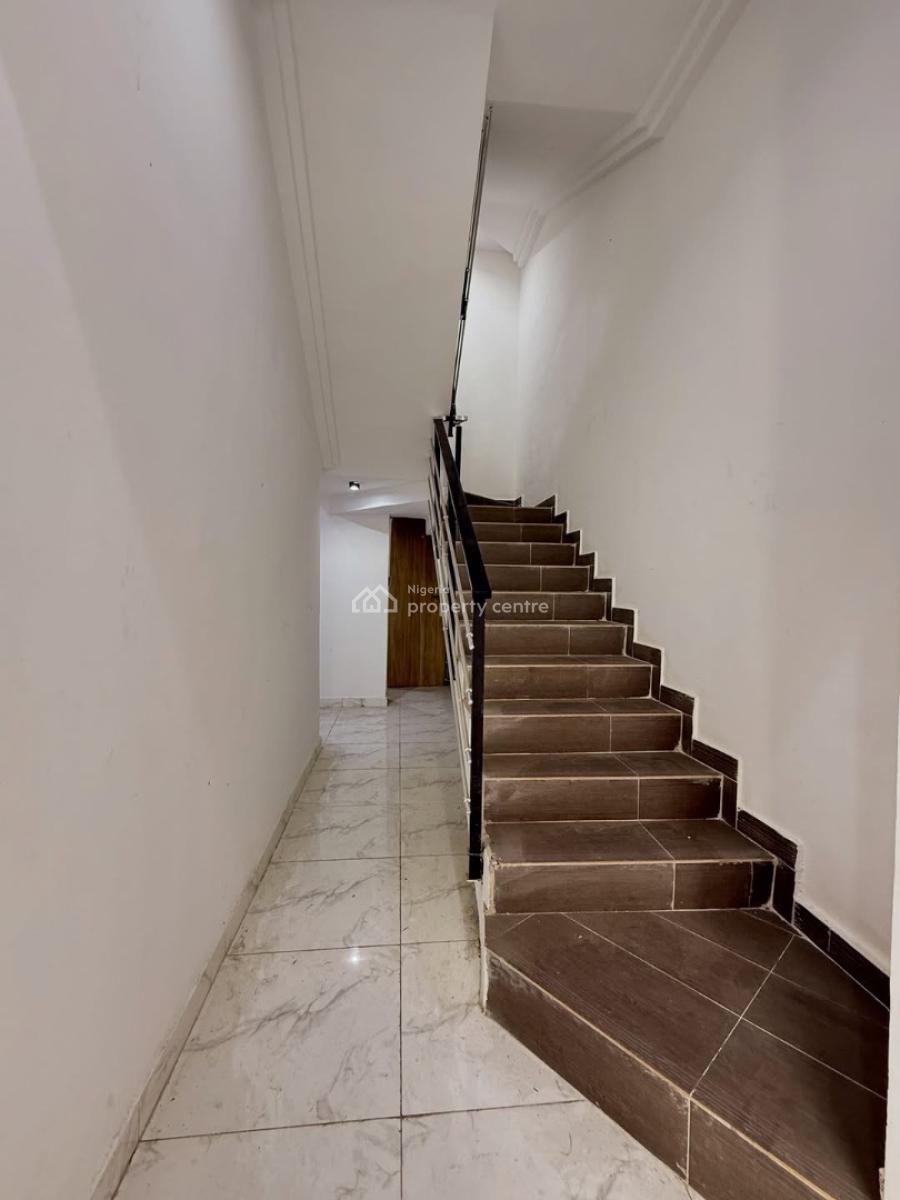 4 Bedroom Terrace Duplex, Ologolo, Lekki, Lagos, Terraced Duplex for Sale